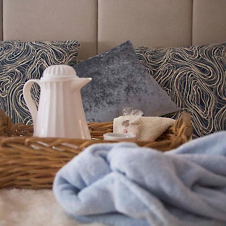 The Cheshire Cat Bed And Breakfastエローラ エクステリア 写真