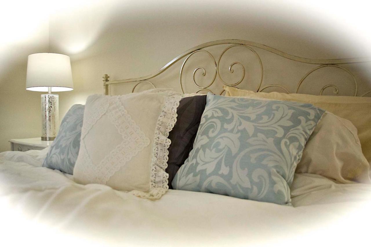 The Cheshire Cat Bed And Breakfastエローラ エクステリア 写真